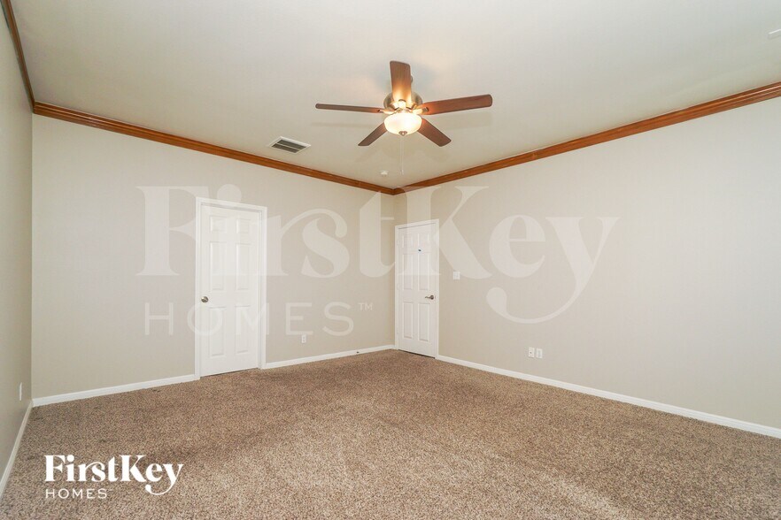 Building Photo - 20930 Pedregoso Ln