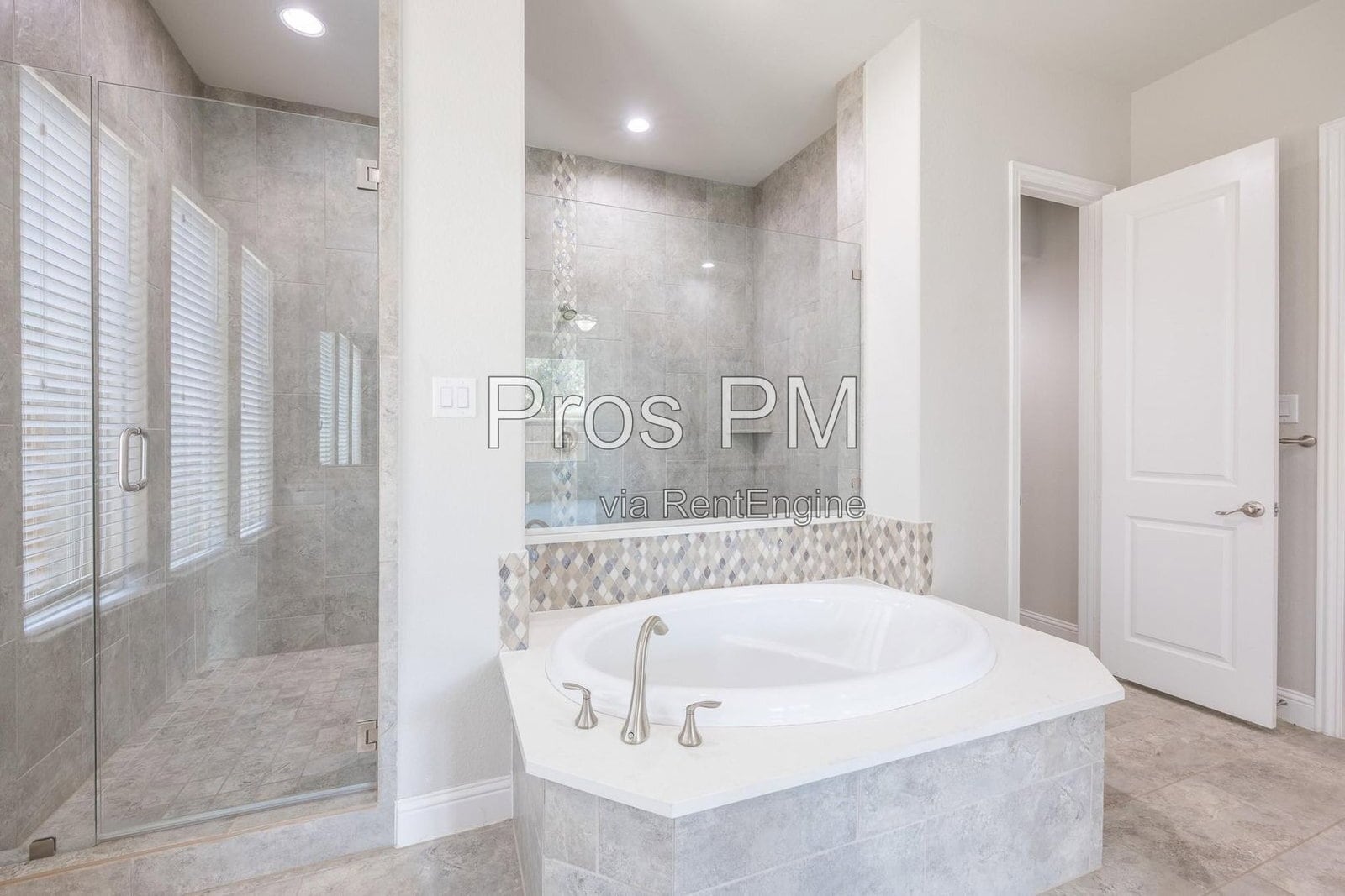 Building Photo - 1017 Wimberly Ln