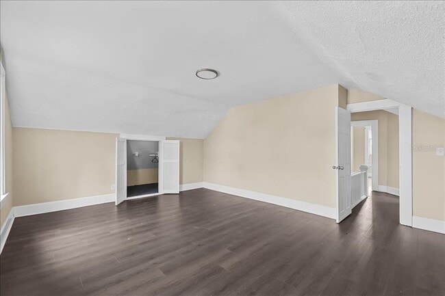 Building Photo - 1703 7th Ave N