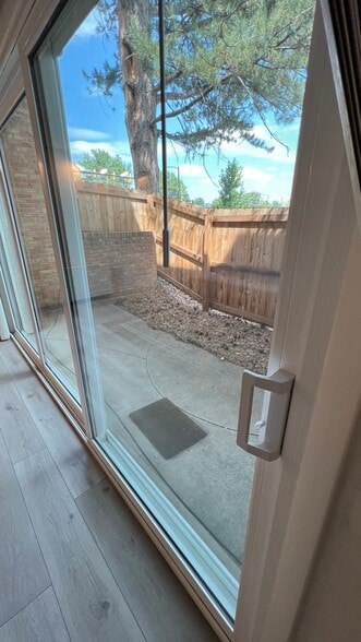 Building Photo - 3000 Colorado Ave