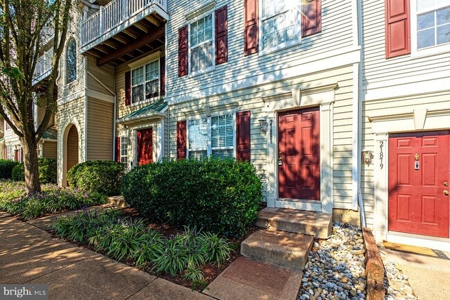 Building Photo - 21881 Elkins Terrace