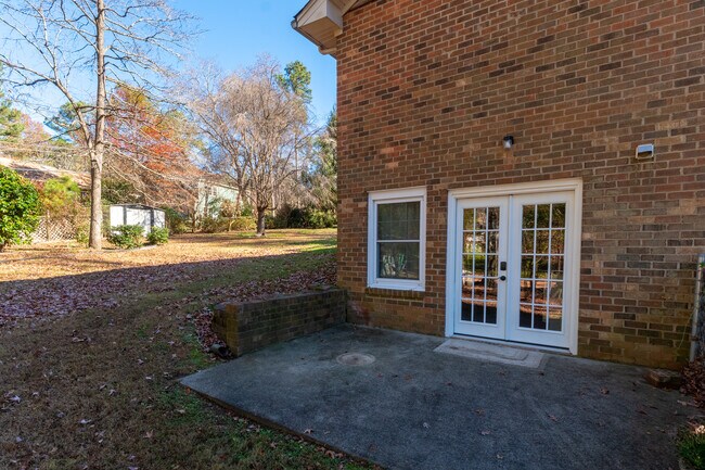 Building Photo - 5603 Ventura Dr