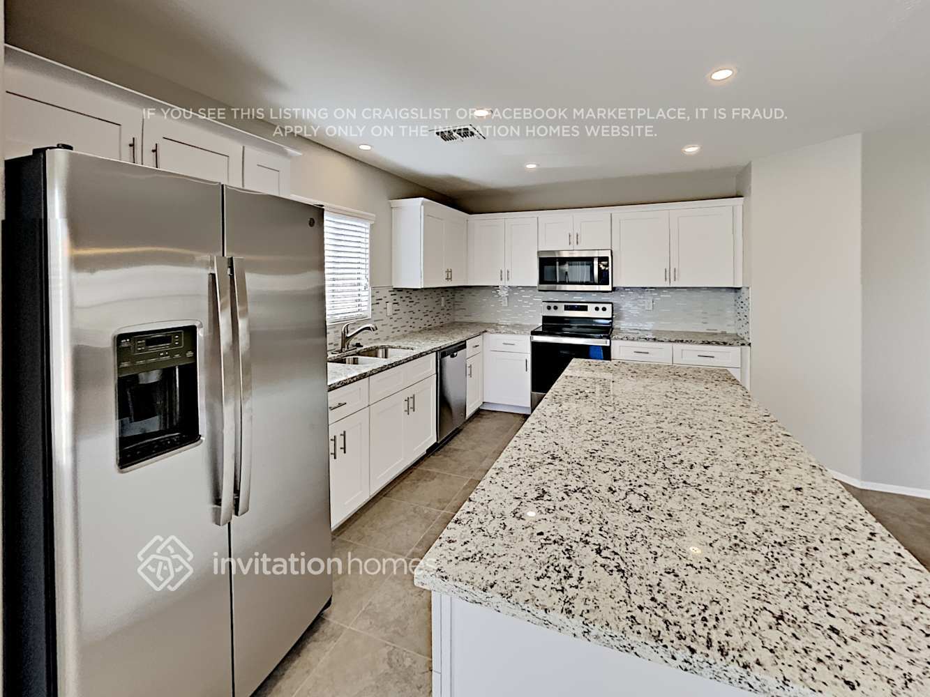 Building Photo - 12729 W Dreyfus Dr
