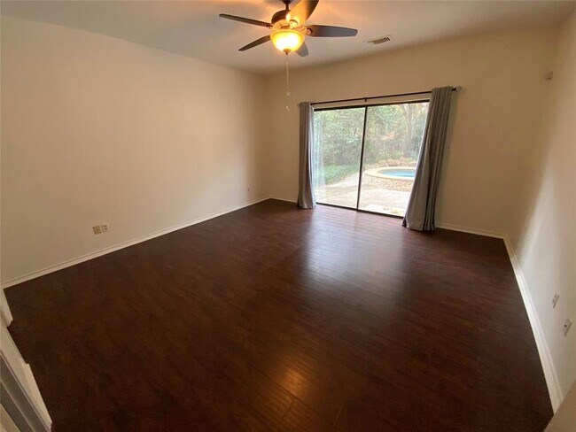 Building Photo - 14 Cascade Springs Pl