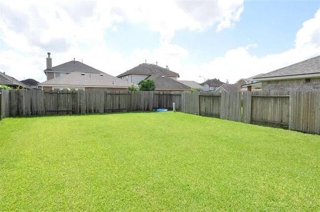 Building Photo - 2406 Padgett Ct