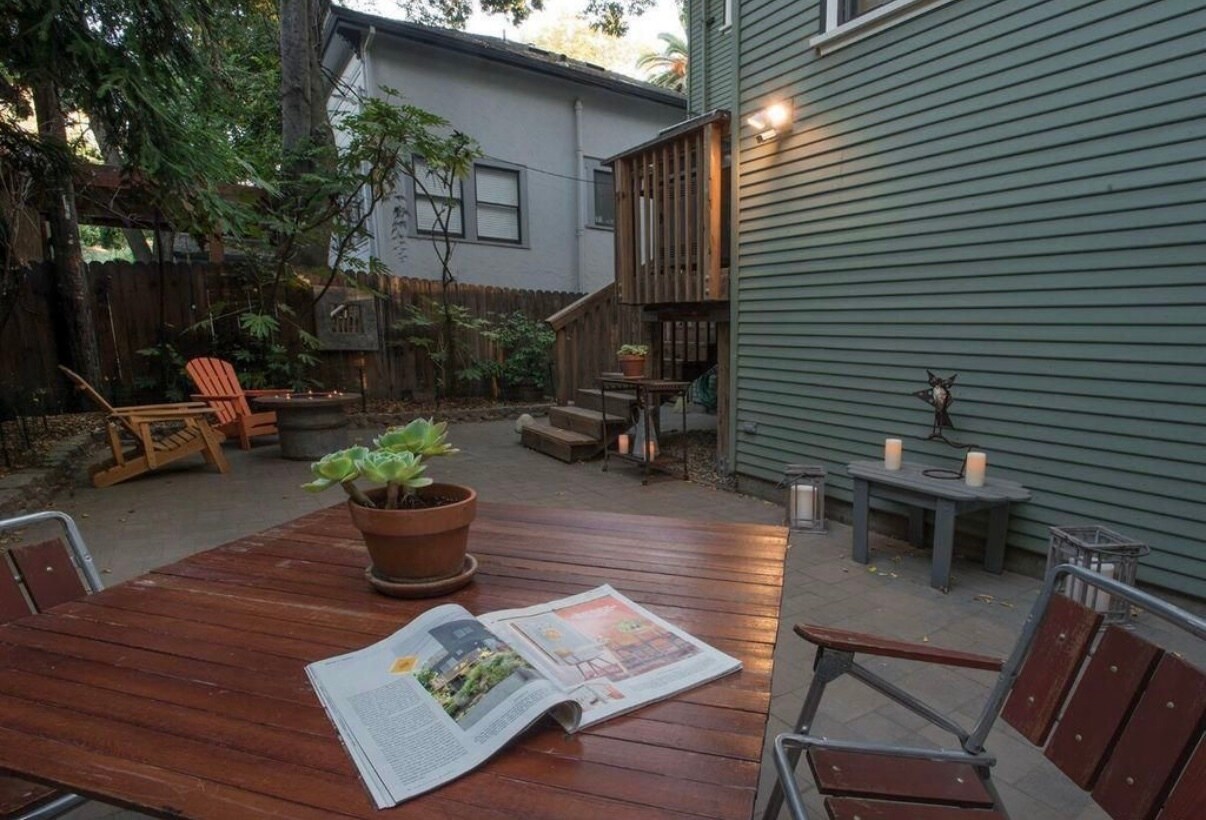 Backyard - 305 25th Street