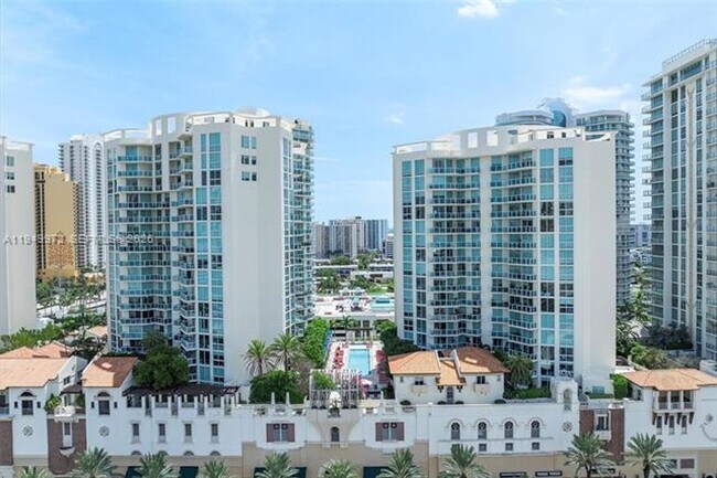 Building Photo - 200 Sunny Isles Blvd
