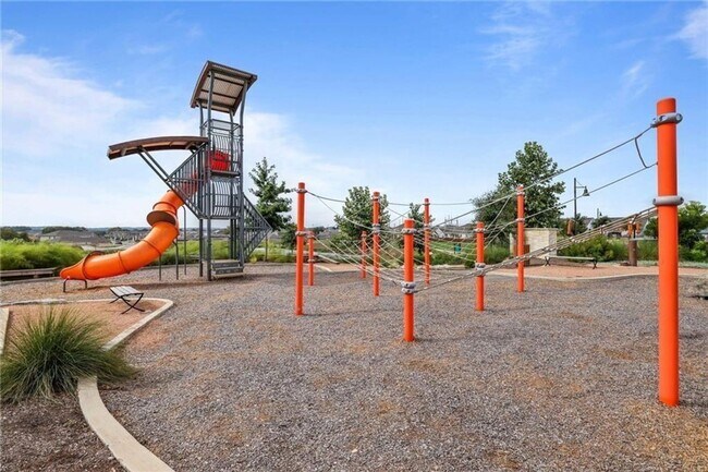 Building Photo - Orchard Ridge  4 / 3.5