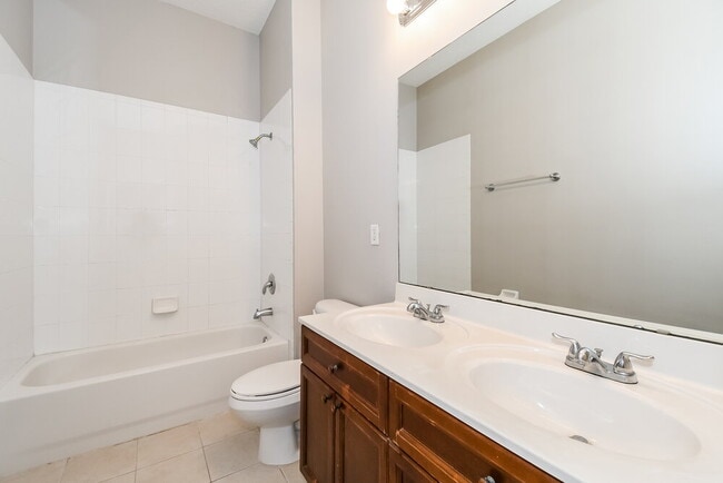 Building Photo - 1721 Windover Pl