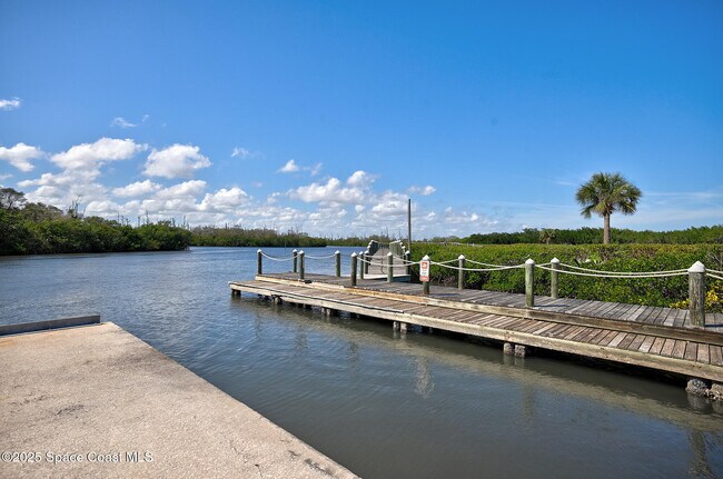 Building Photo - 272 Aquarina Blvd