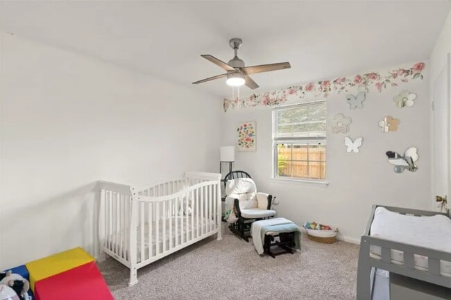 Building Photo - 540 Chateau Cir