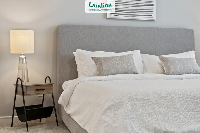 Building Photo - 13505 Inwood Rd