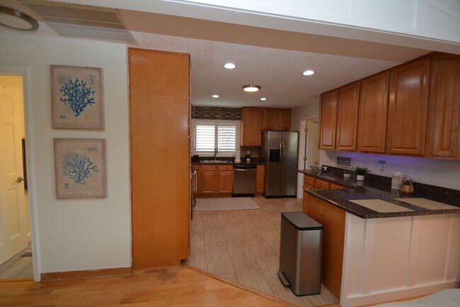 Building Photo - 58 Comanche Ct