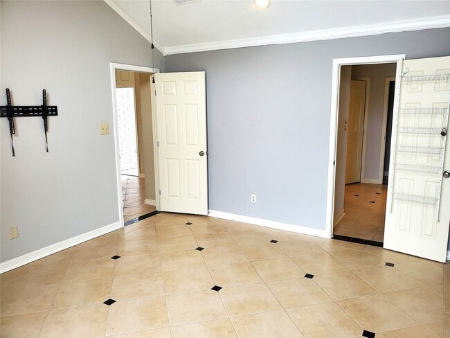 Building Photo - 20114 Atascocita Shores Dr