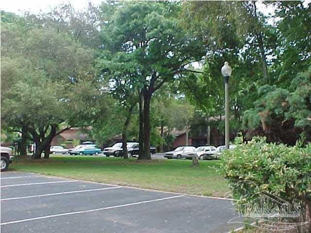 Building Photo - 2361 Sugartree Ct