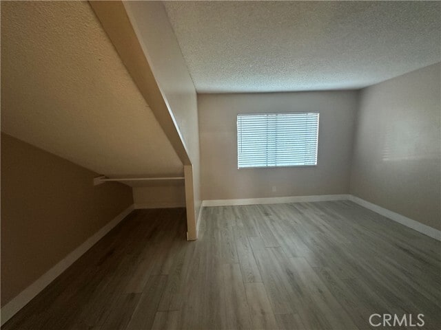 Building Photo - 551 Tullock St