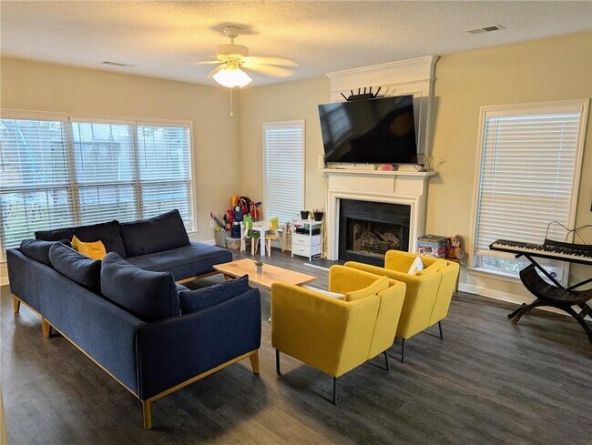 Building Photo - 11620 Bentham Ct