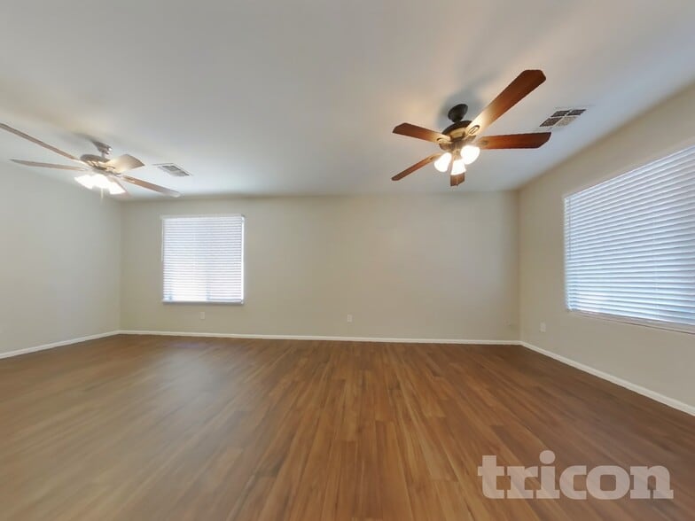 Building Photo - 23670 W Levi Dr
