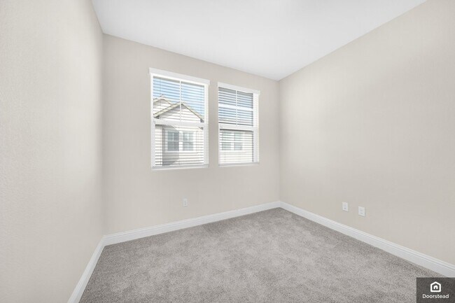 Building Photo - 3909 Portola Cmn