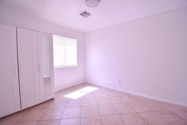 Building Photo - 6780 N 74th Dr