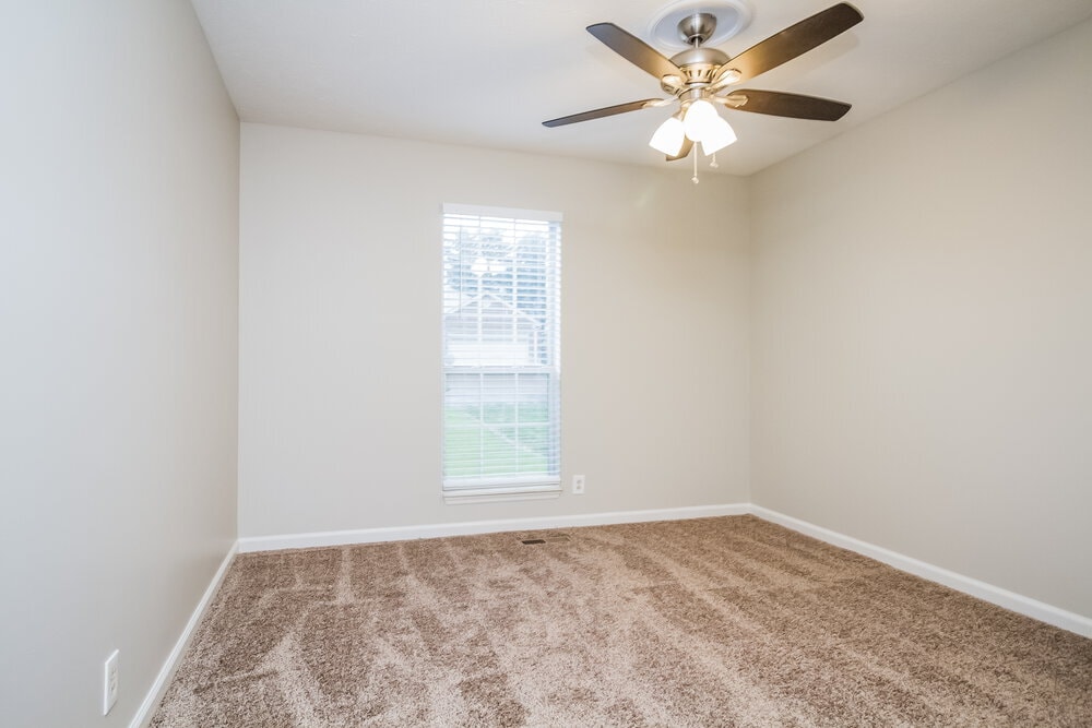 Building Photo - 3540 Calais Cir