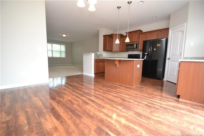 Building Photo - 208 Irving Way