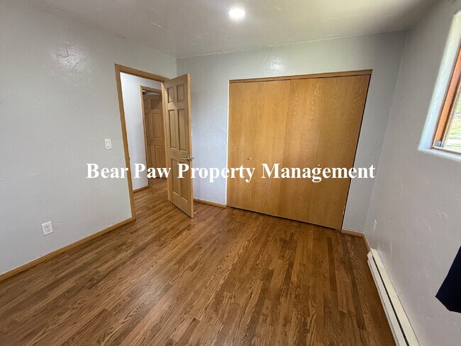 Building Photo - Large Ranch Style Home in Conifer!