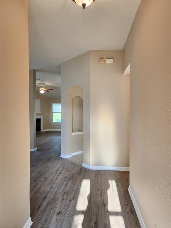 Building Photo - 220 Dana Dr