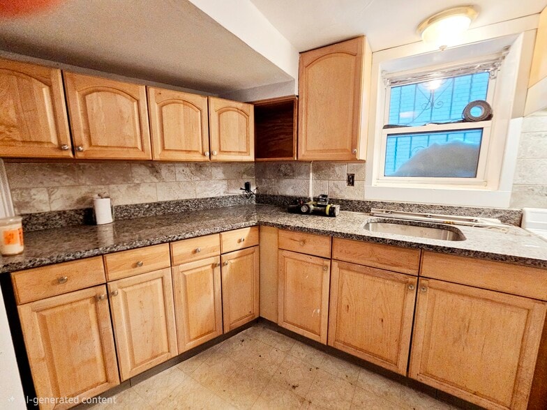 Building Photo - 317 Saint Paul St