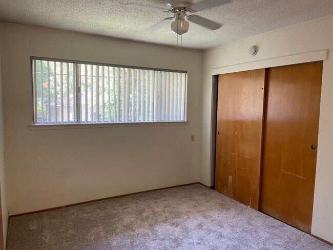 Building Photo - **RESERVE NOW FOR SUMMER 2026**  Spacious ...