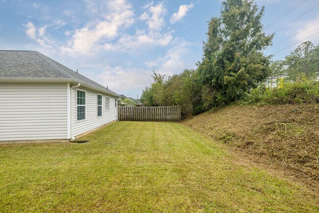 Building Photo - 272 High Meadows Cir