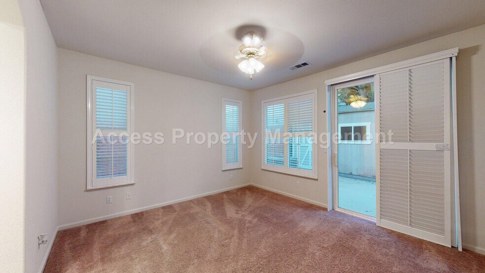 Building Photo - 4177 Sunny Ln