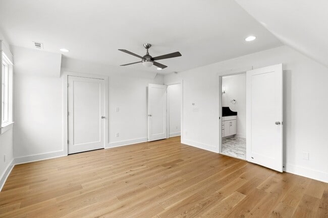 Building Photo - 508 Hobson Chapel Pl