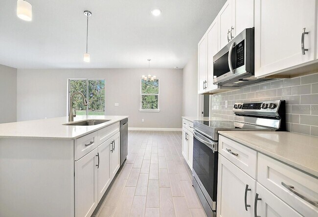Building Photo - 4309 NW 38th Pl