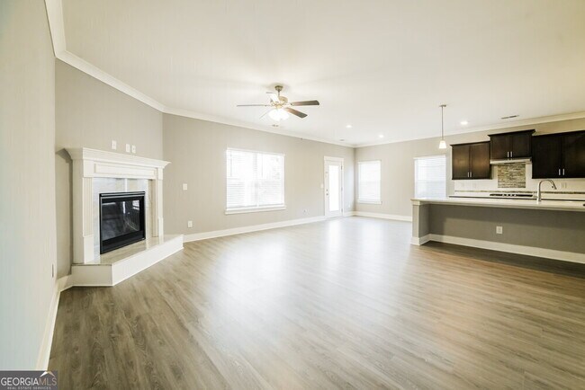 Building Photo - 2501 Kolb Manor Cir SW