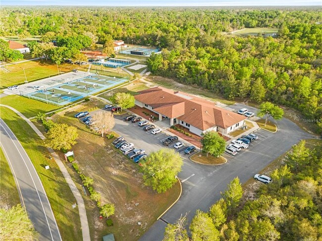 Building Photo - 265 Marion Oaks Manor