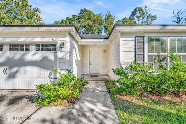 Building Photo - 2603 Lowell Ave