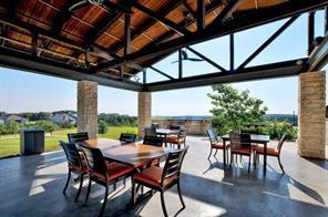 Building Photo - 698 Dayridge Dr