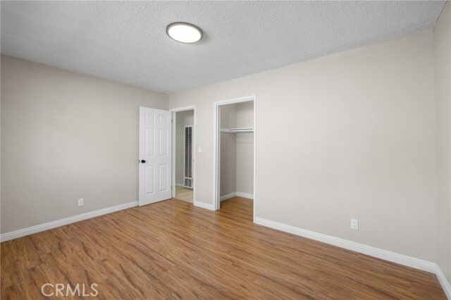 Building Photo - 207 Flora St