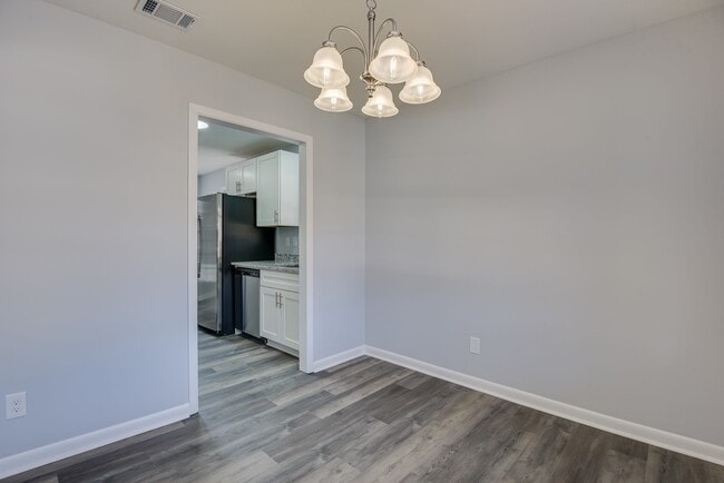 Building Photo - 1709 Forest Creek Ct