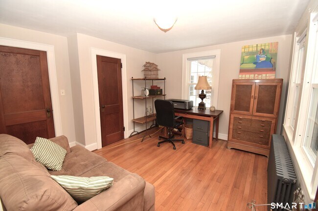 Building Photo - 2203 Durham Rd