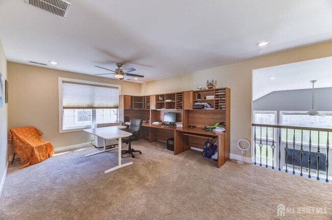 Building Photo - 6 Michelangelo Dr