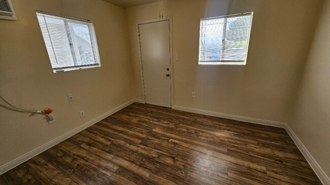 Building Photo - 13455 Filmore St