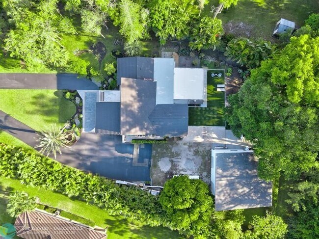 Building Photo - 5755 NW 65th Terrace