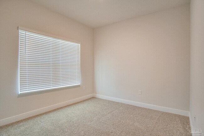 Building Photo - 8422 Riverstone Dr