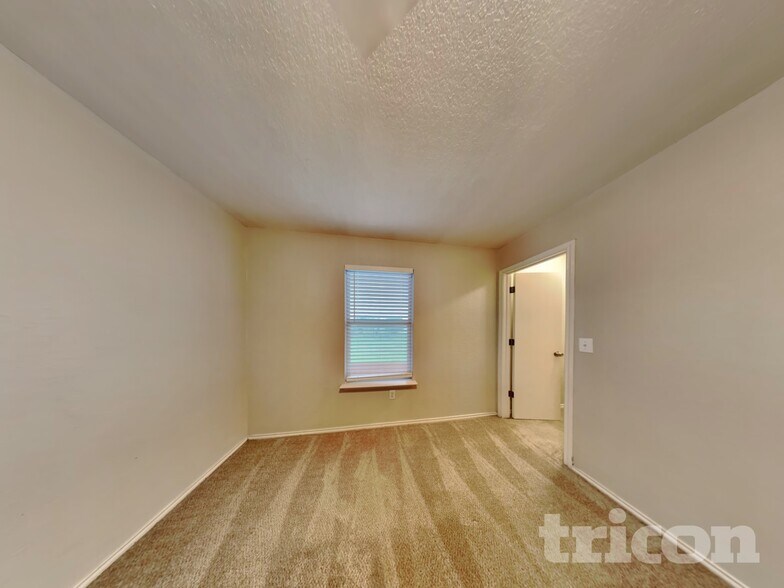Building Photo - 9647 Sandflat Pass