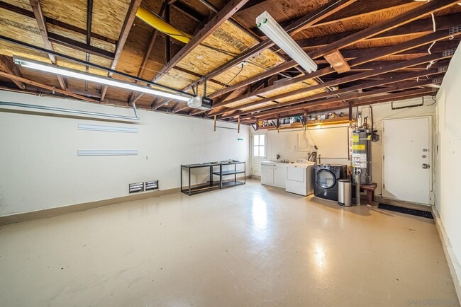 Building Photo - 3747 Millikin Ave