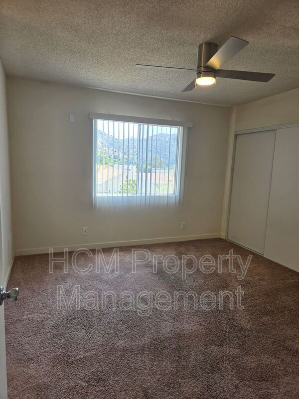 Building Photo - 10237 Fernglen Ave