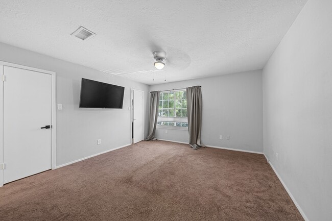 Building Photo - 4406 Owens Creek Ln