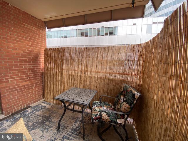 Building Photo - 1121 Arlington Blvd